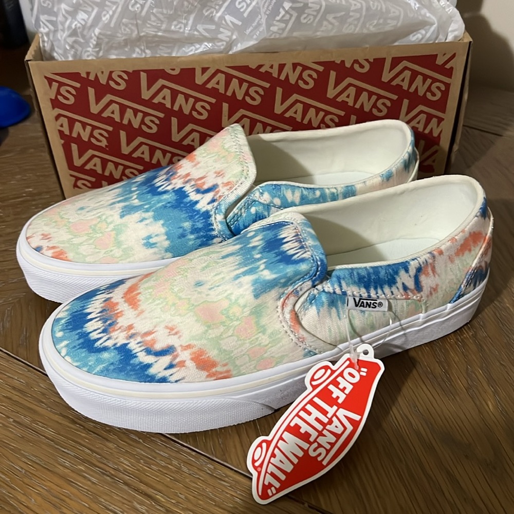 Brand new VANS